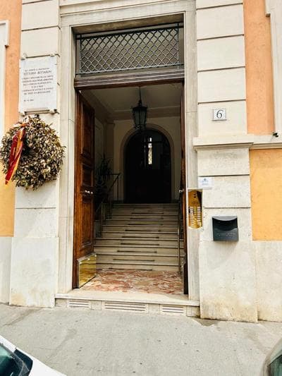 SD Vatican Rooms