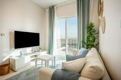 Homesgetaway - Elegant 2BRApt In Navitas A Damac Hills 2