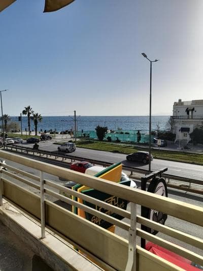 Coral Serviced Apartments with Sea View and Balcony
