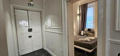 Room Roma Nazionale