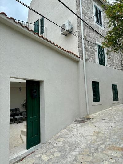 Casa Brullevi - villa u staroj jezgri s pogledom na more