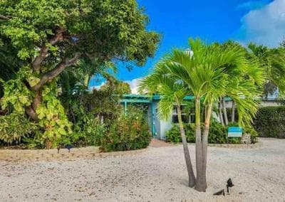 Personal Private Resort Two Houses Sleeps 16