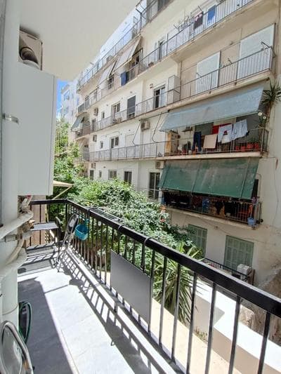 Luxury & Spacious Apartment in Athens