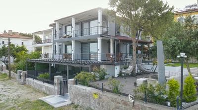 Select Cunda Guest House - Sea View Room with Private Veranda in Cunda Island