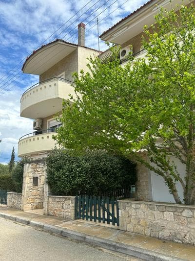 Beach house Mouries-only 100m from the sea