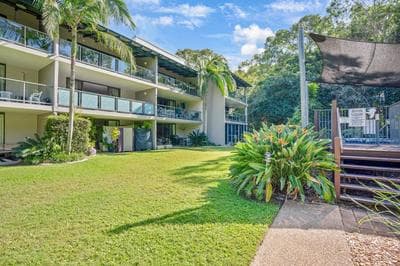 Baden 58 - Rainbow Shores. Aircon. Wifi. Pools Walk to beach