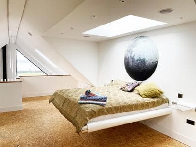 Luxurious Designer Penthouse - Grand Bay Views