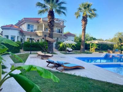 Sunyear Guest Houses 2