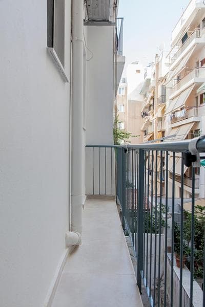 Dam32 by Smart Cozy Suites - Premium Location near Athens