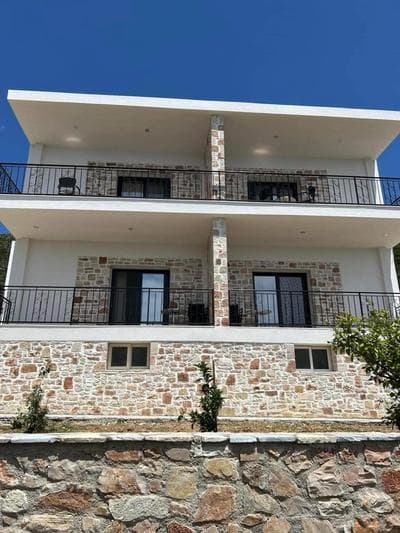 Villa Thomas