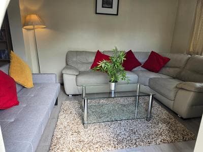 Classic House 12 minutes walk to wembley stadium