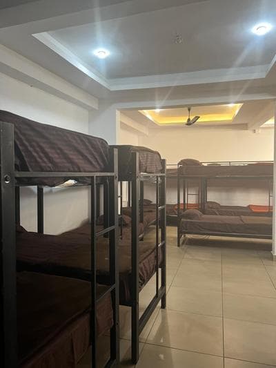 AROMA INN Hostel