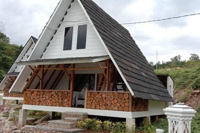 Glamping Teluk Sirih