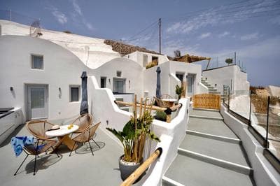 CABO ESTE SUITES