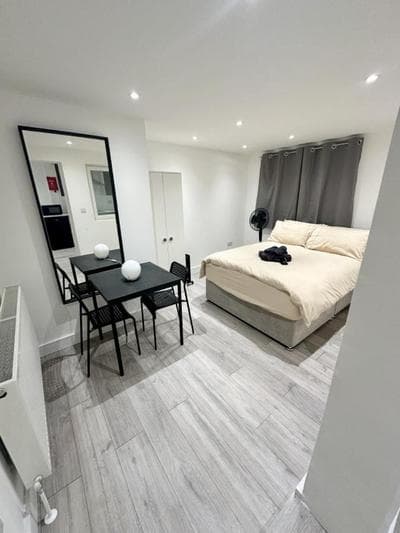 STUDIO CENTRAL LONDON