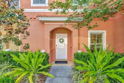 Cozy townhouse in Encantada resort- 5 miles from Disney
