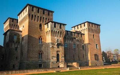 GoldenSuitesItaly I Moderno Monolocale in Centro Storico Mantova