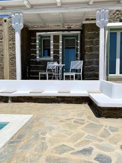 Villa with private pool and exceptional sea view