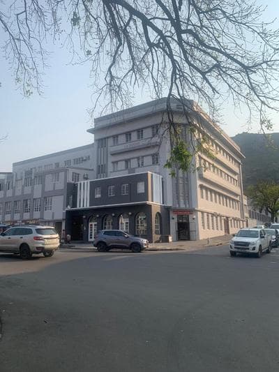 The Silhouette - Paarl - Self Catering Apartment
