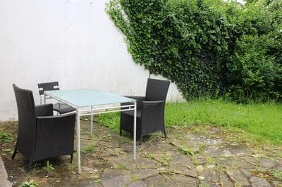 Large Garden Apartment on Golders Green High Road