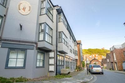 Superb Couples Retreat, Quiet & Central Old Town