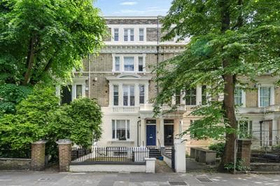House of Cambridge Gardens in Notting hill