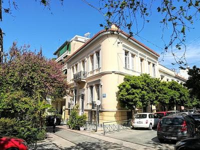 Sunny apartment in Acropolis