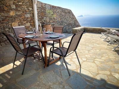 Cosy villa with private pool and amazing view