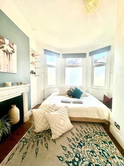 Lovely 2 bedroom flat in London