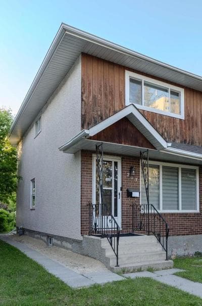 Classy single family house, walk to St Boniface
