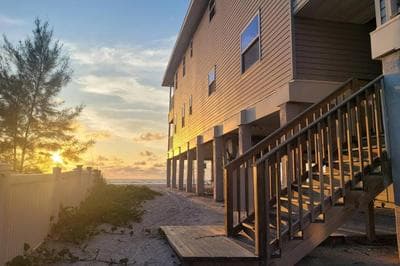 Beachfront Bliss, Quiet Sand Beach, Stargazing Nights - Be One with the Beach