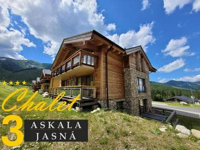 Chalets Jasná Centrum APT KROWKA - Free Jacuzzi & Sauna and Chopok view