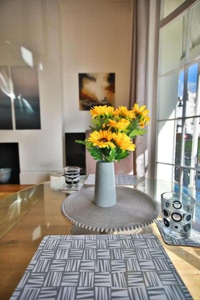 40b Wellington Suites