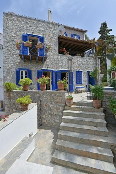 Avlaki Haven House