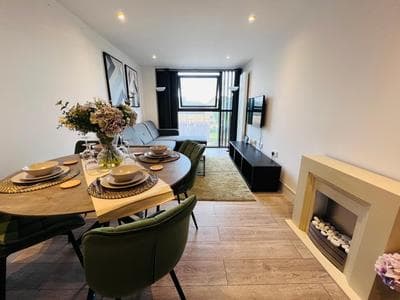 FT8 Brick Lane Apartment