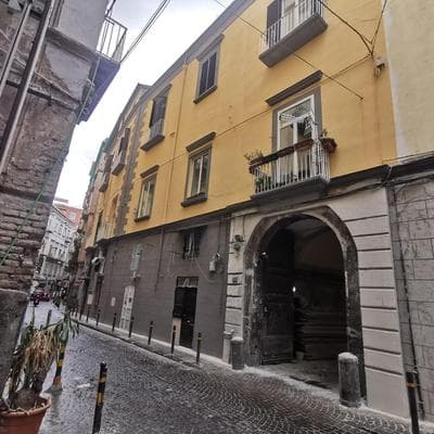 Casetta Correra Rifugio romantico con terrazzo vicino Piazza Dante