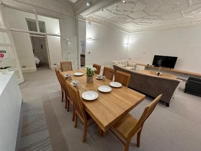 Luxury Two Bedroom Apartment