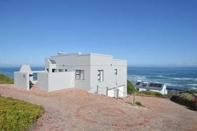 Seaforever Apartment
