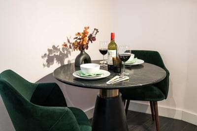 Notting Hill Studios by Sleepy