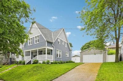 Historic Home in Brewers Hill with hot tub!