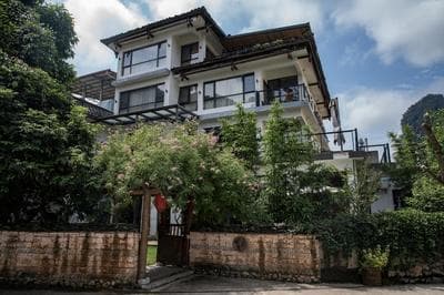 Yangshuo Shui Mo Ju courtyard-Yangshuo Raiway St'ation free pick up for two nights