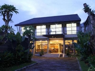 Ommaya Hotel and Resort