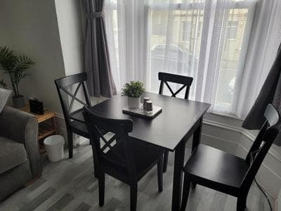 2 bed flat in Lambeth