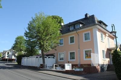 Modernes Ferienhaus In Daun