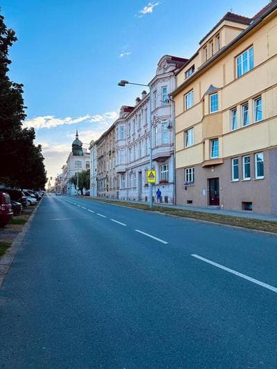 Apartmán VeVa - 2kk blízko centra, balkon, parkování, Wi-Fi