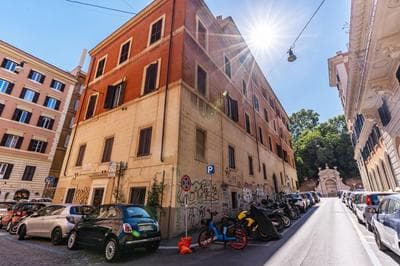 Trastevere Design & Comfort
