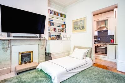 Top-quality flat in central London