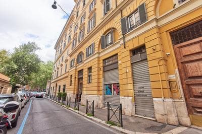 Napodano Apartments - Roma
