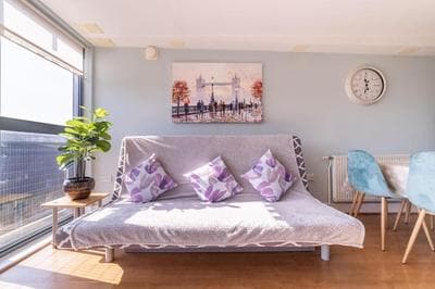 Tower Bridge Retreat