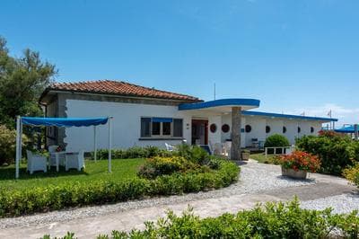 La Casina Del Pescatore On the Beach - Happy Rentals